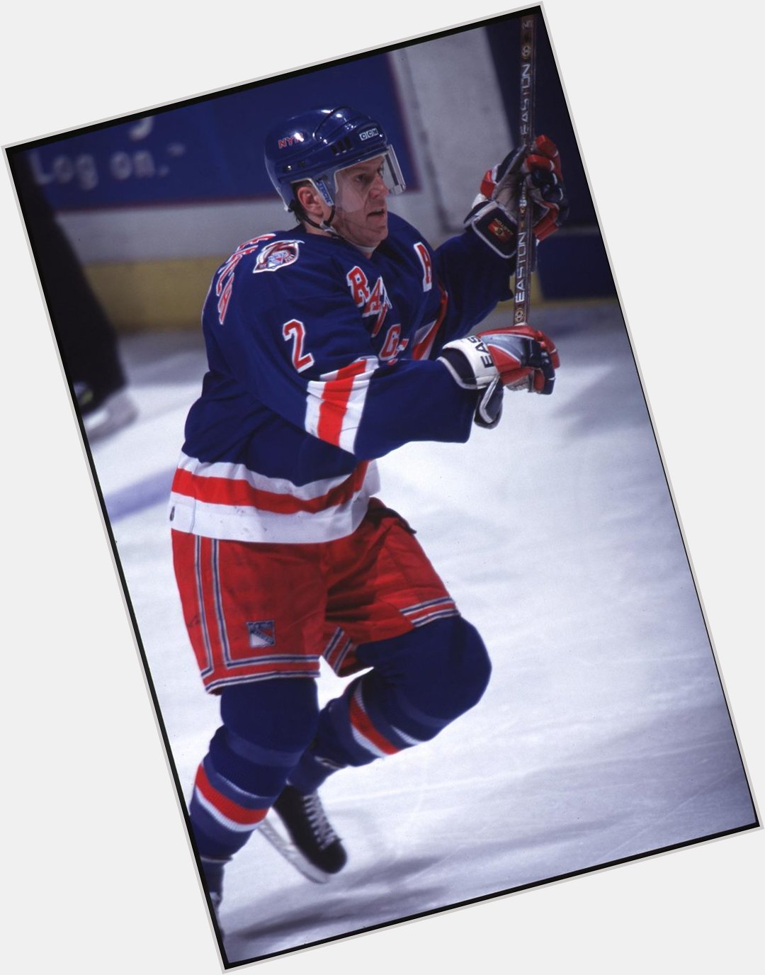 Happy birthday to arguably the best US born defenseman in history and great, Brian Leetch. 