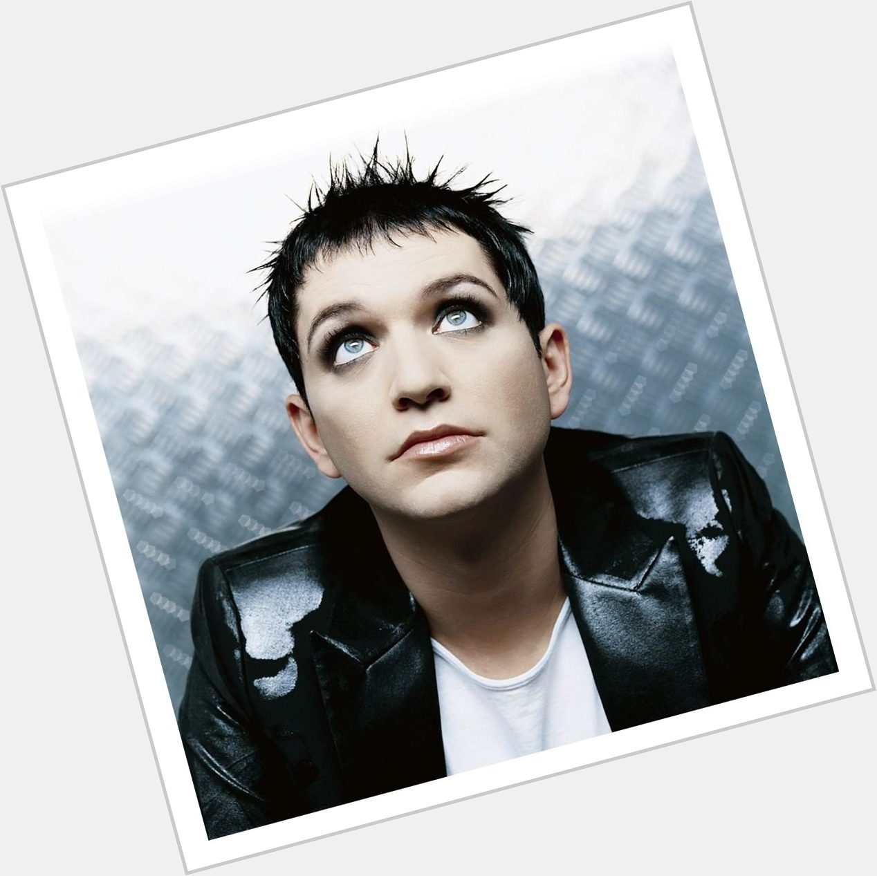 Happy Birthday Wishes to \s Brian Molko. Have a great day      