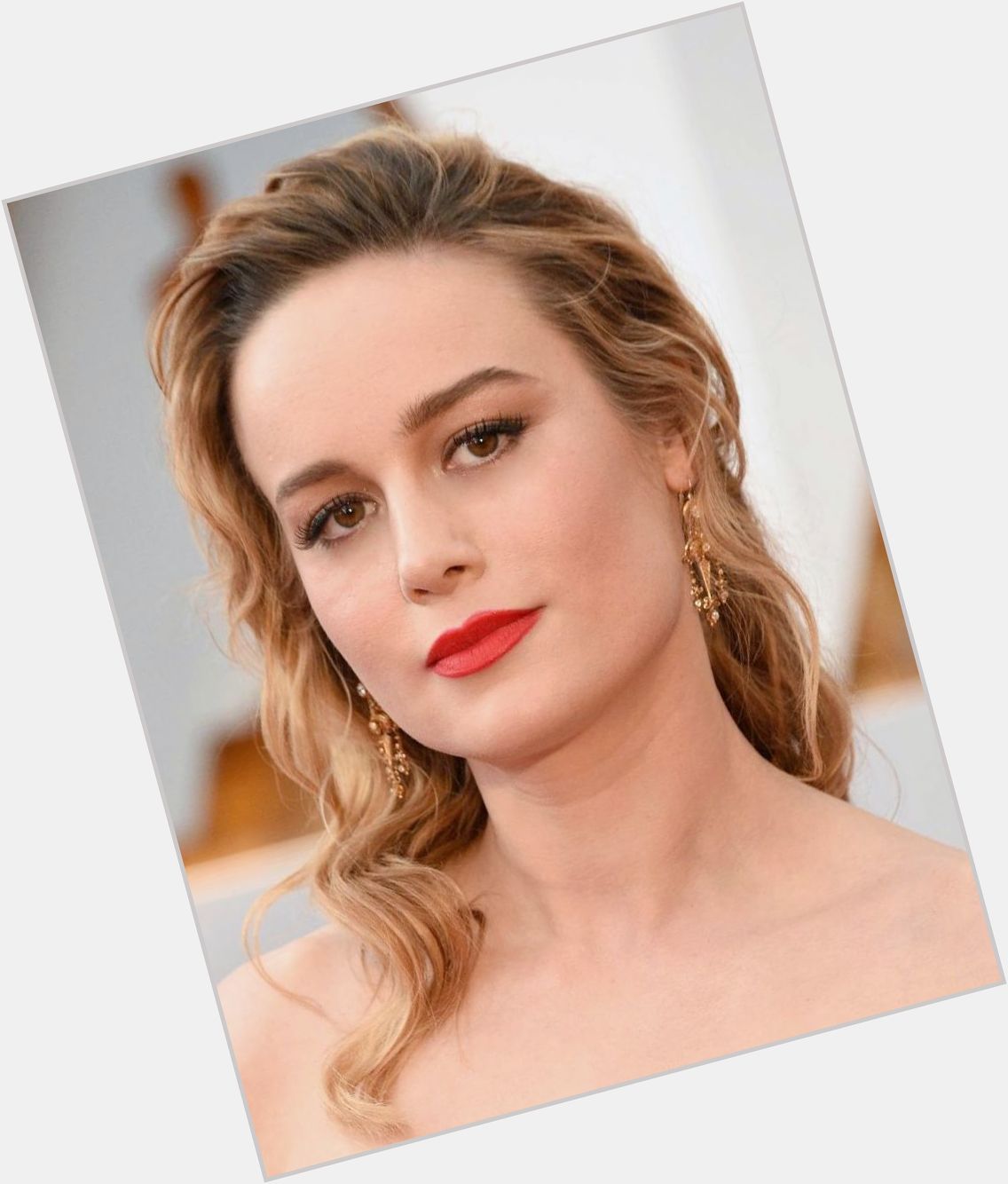 Brie Larson October 1 Sending Very Happy Birthday Wishes! All the Best! 