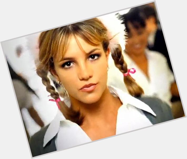 Happy birthday to Britney Spears. Britney turns 33 today, remember when she looked like this? 