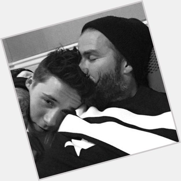 David Beckham wishes his son Brooklyn a Happy 16th Birthday with a super adorable pic:  