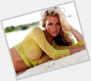 Happy Birthday to the one and only Brooklyn Decker!!! 