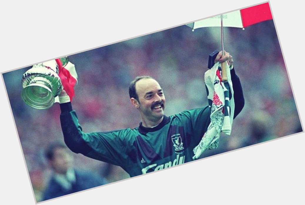 Happy 61st birthday to one of the craziest but also one of the best goalkeepers around, Bruce Grobbelaar! 