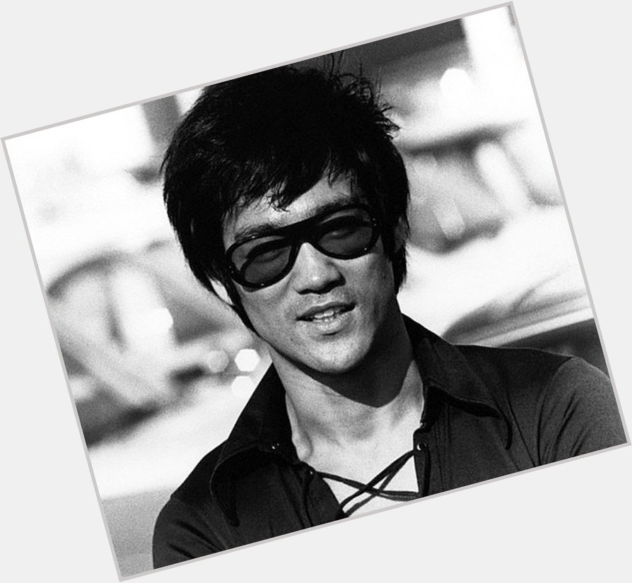 A massive happy Birthday to the most influential martial arts expert that is the legend Mr Bruce Lee 