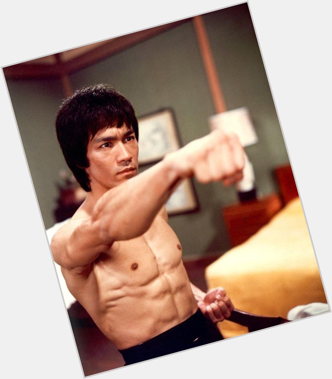 Bruce Lee (November 27, 1940 - July 20, 1973). Such an amazing man! Happy Heavenly Birthday. 