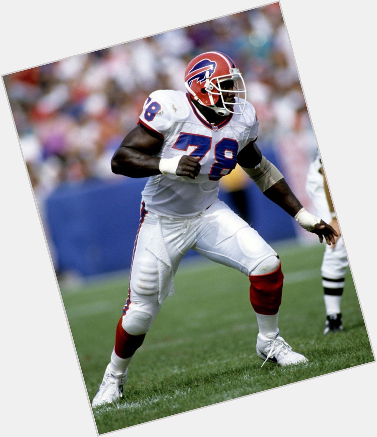 Happy Birthday to Bruce Smith, who turns 52 today! 
