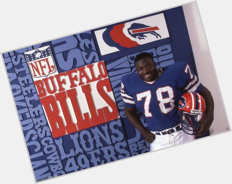 Happy birthday to the great Bruce Smith, who turns 57 today! 