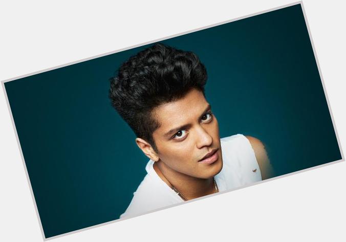 Happy 29th birthday to today! Whats your favourite Bruno Mars song? 