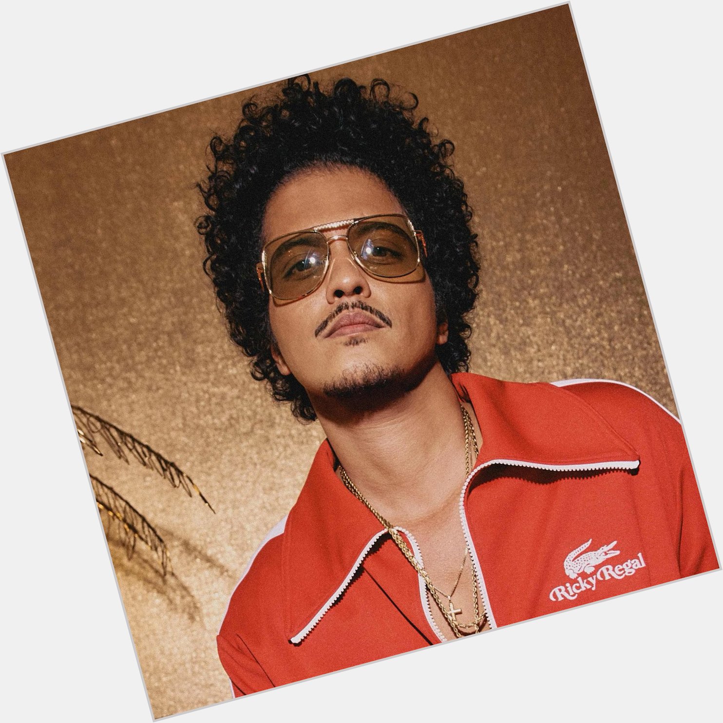 Bruno Mars Ametimiza miaka 36 

Happy birthday, tell us your favorite from him  