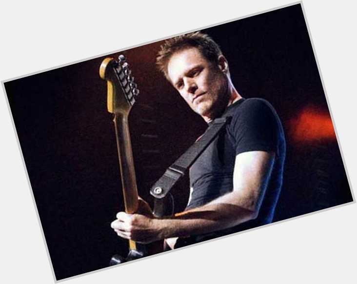 Happy Birthday à Bryan Adams né le 5 novembre 1959 à Kingston (Ontario). 