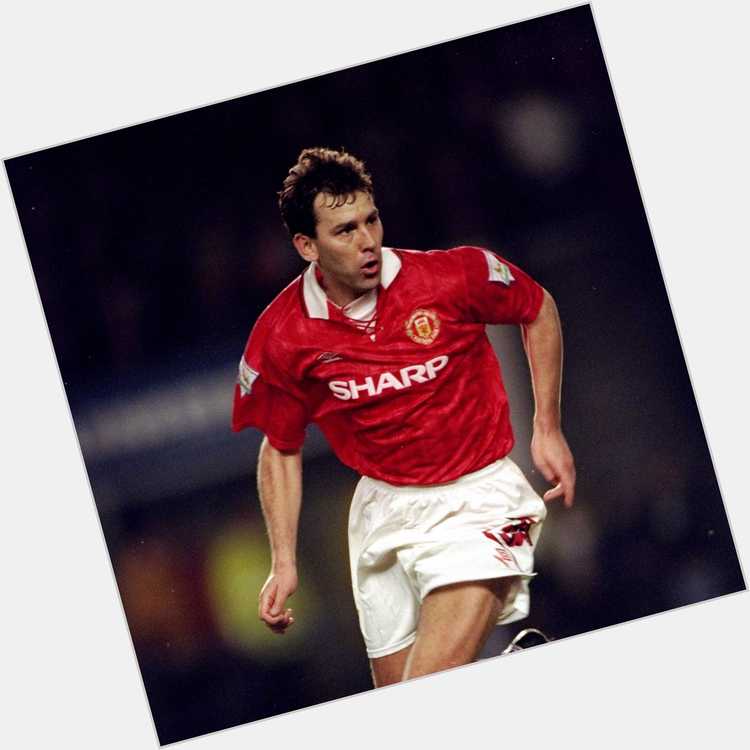                  Happy Birthday to 3  x FA Cup winner and       , Bryan Robson 