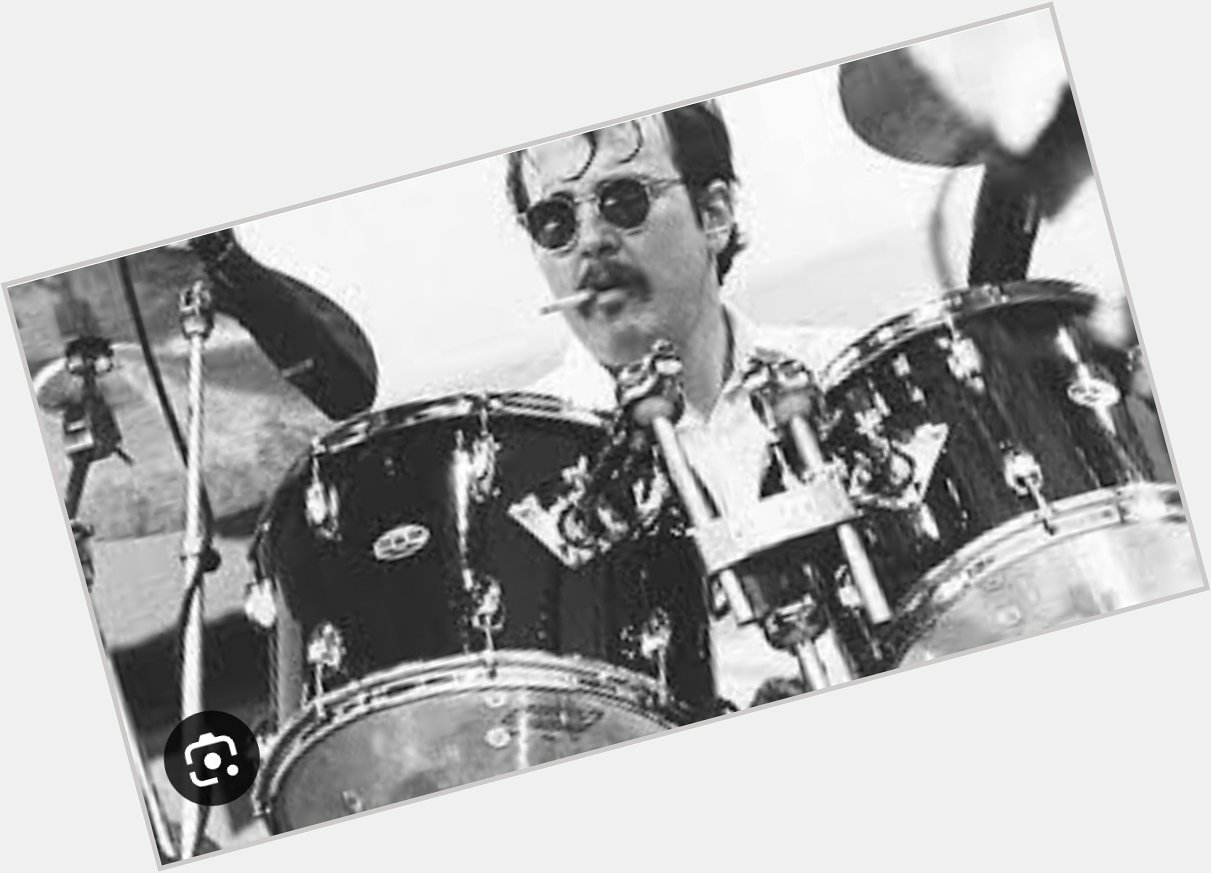 Happy 73rd birthday to original Cheap Trick drummer Bun E. Carlos, who was born on this day in 1950!! 
