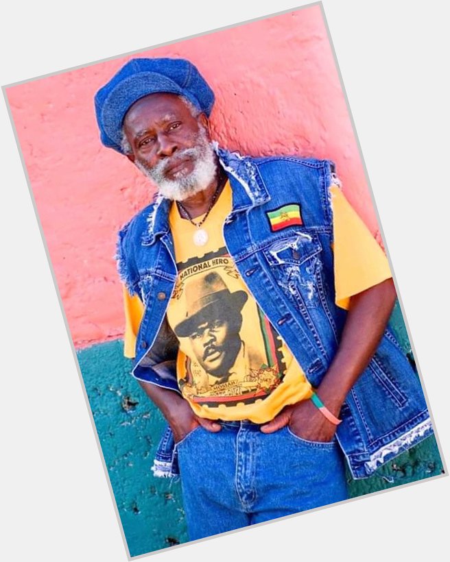 Happy birthday to the reggae chairman Burning Spear. 
