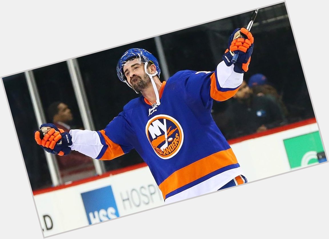 Happy birthday to winger Cal Clutterbuck (33)  