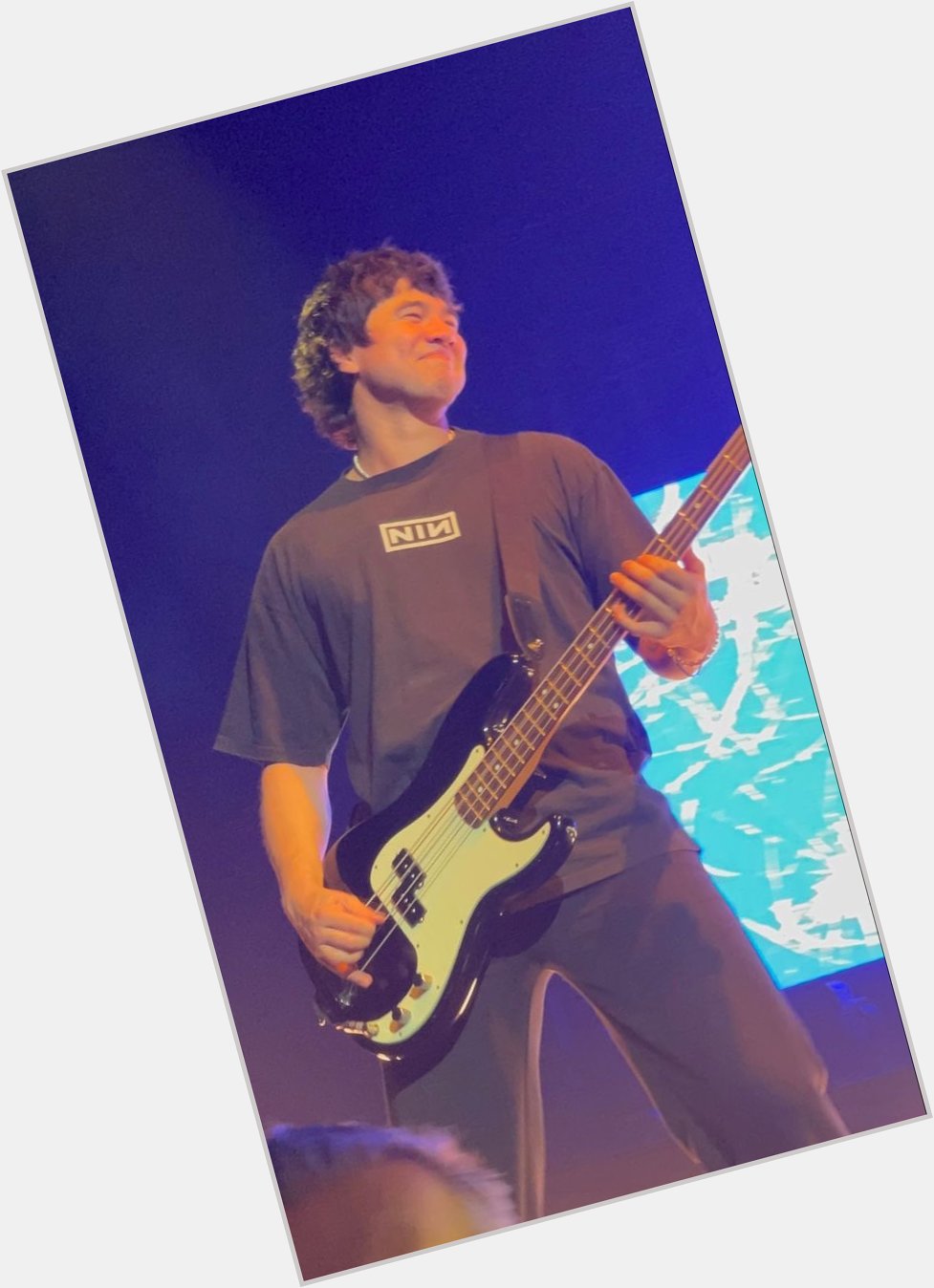 HAPPY BIRTHDAY CALUM!!!! best bassist in the world 