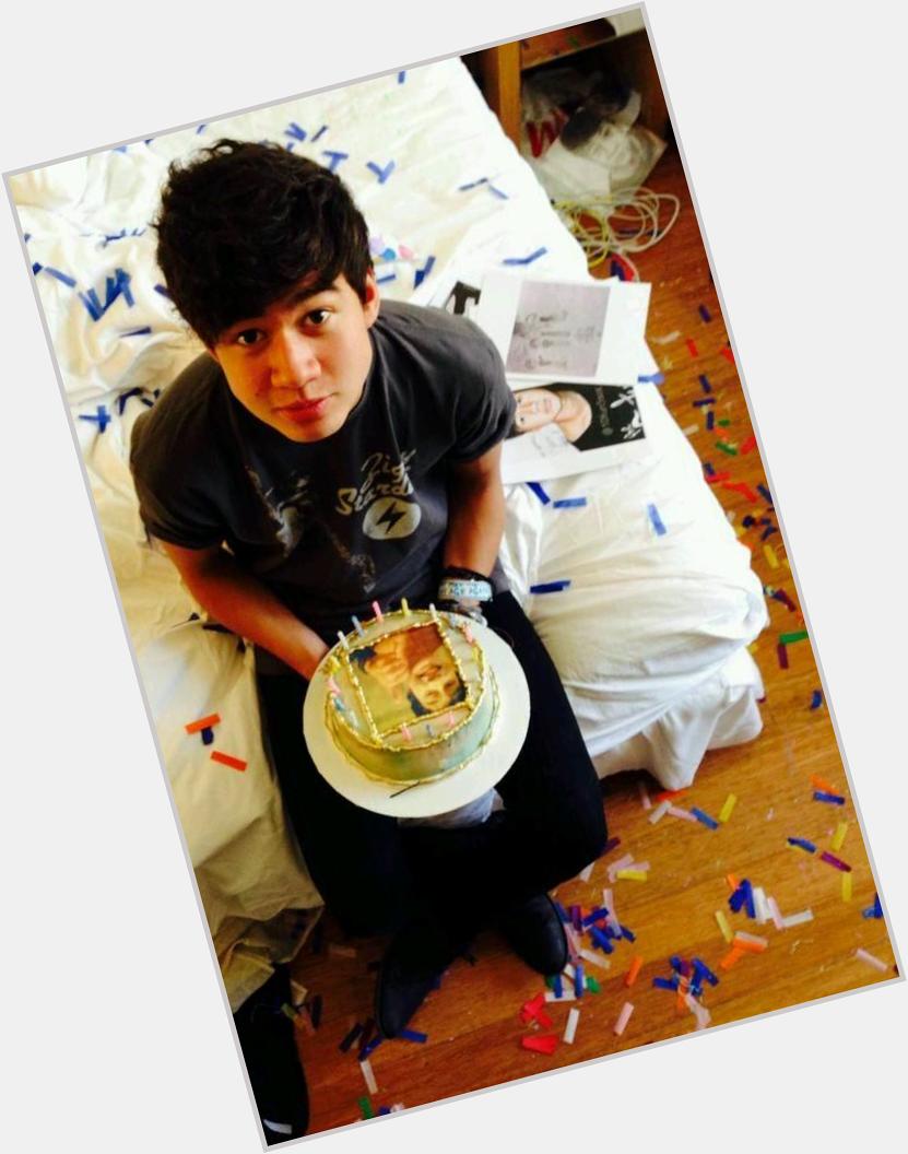    HAPPY BIRTHDAY CALUM HOOD! Have a great day babe  19 was one of my favourite years  Love youuu  