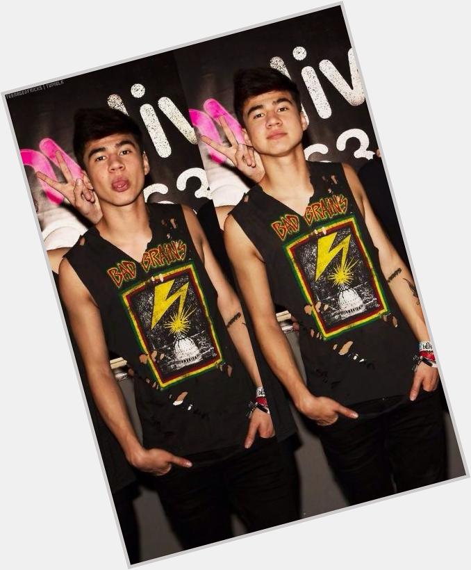 Happy 19th birthday CALUM HOOD! Enjoy this spectaular day of yours! I love you silly little rascal!   