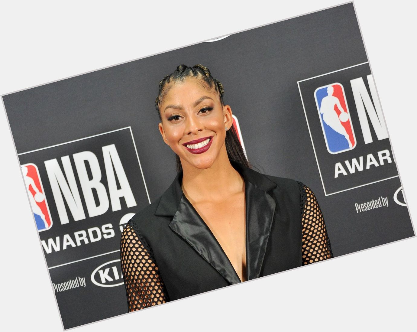 Happy birthday to WNBA great Candace Parker!!! 