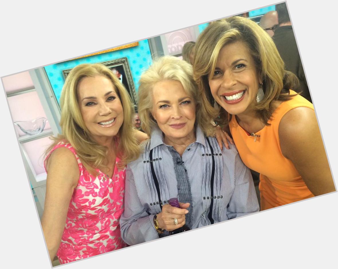Happy (early) Birthday, Candice Bergen! The actress stopped by to talk about her new memoir, \"A Fine Romance\" 