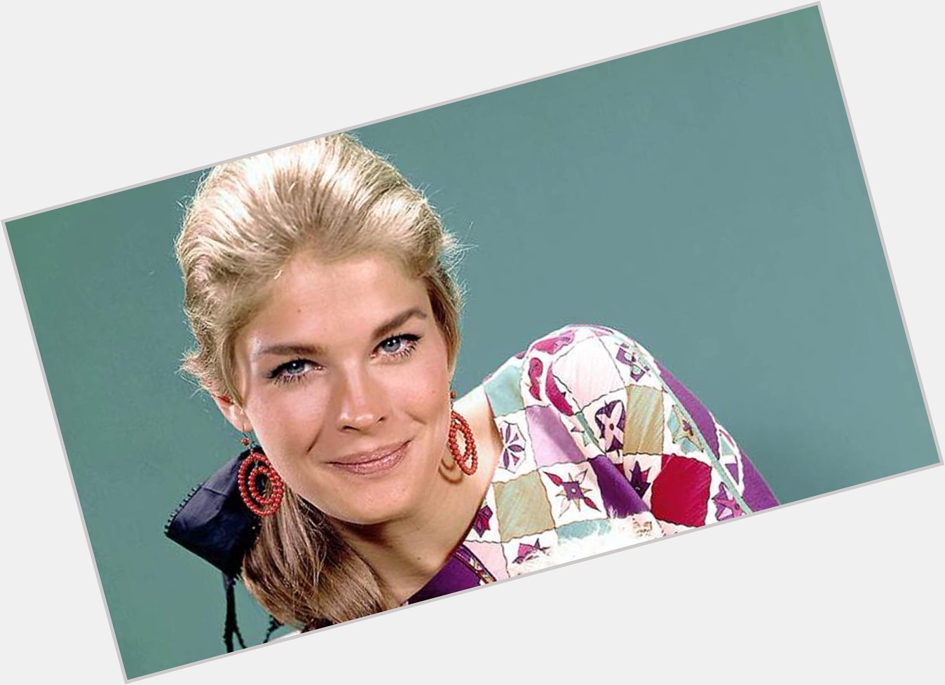 Happy birthday to a brilliant actress of the big and small screens, five-time Emmy-winner Candice Bergen! 