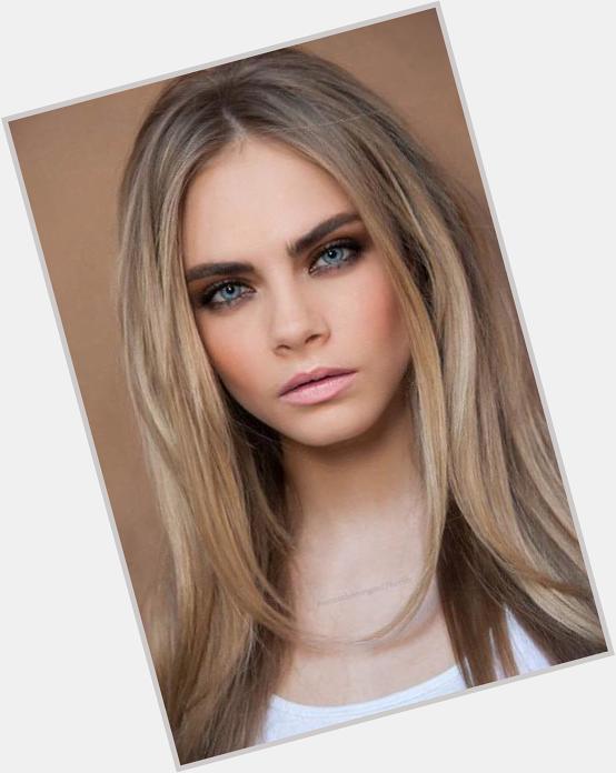 Happy birthday to my stunning and amazing mother, cara delevingne what a light    