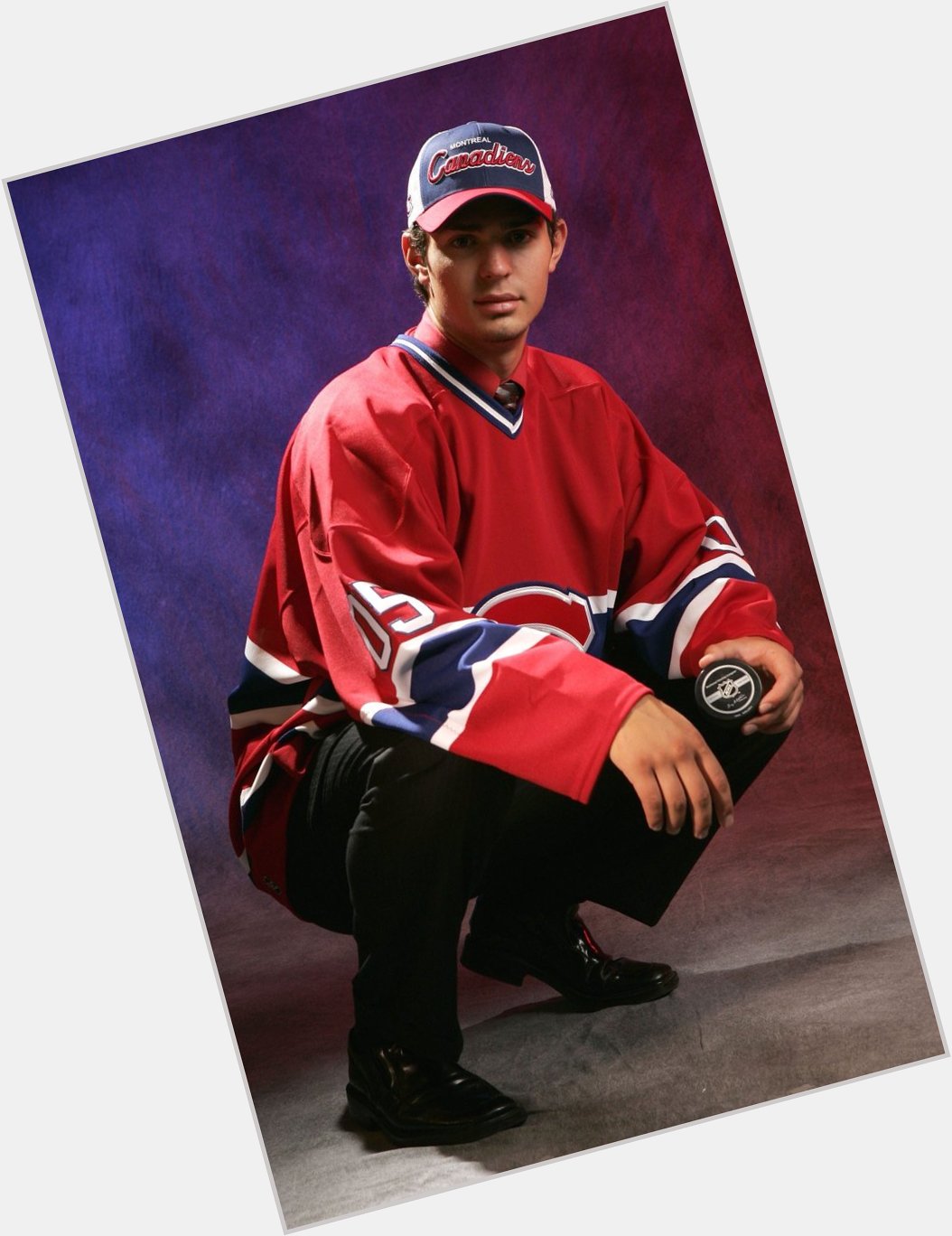 Happy birthday to the fucking goat, Carey Price. Solid cholo stance might I add. 