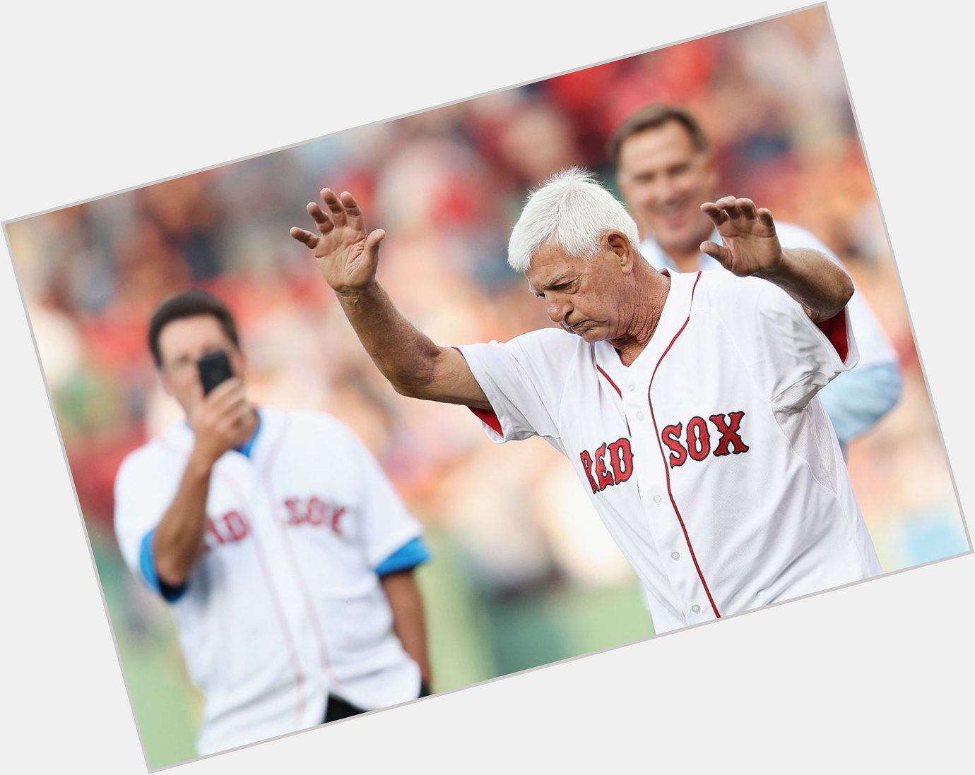 Red Sox: Happy Birthday to Hall of Famer Carl Yastrzemski  via 