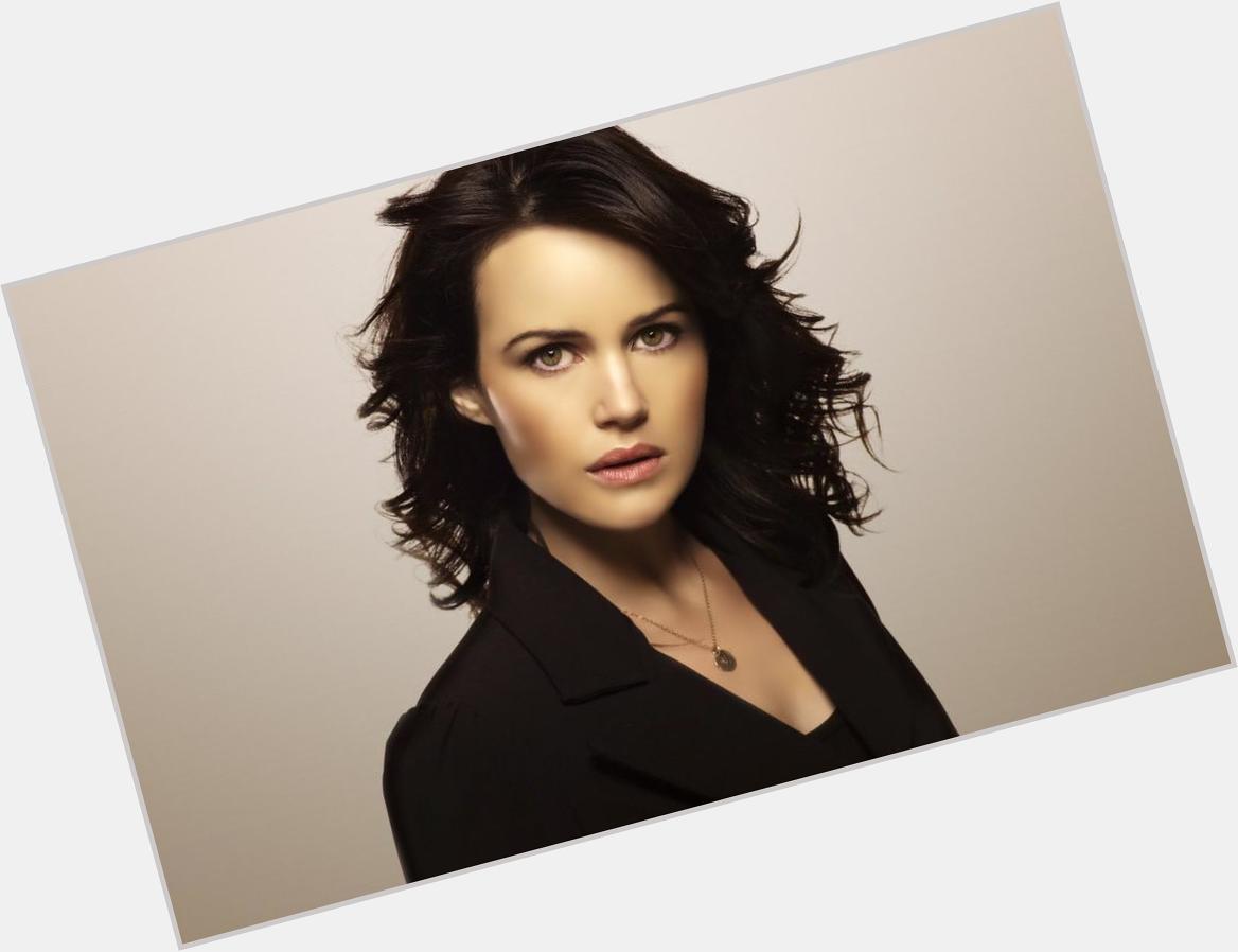 Happy Birthday To The Amazing Carla Gugino - hope you have a fantastic one ! 