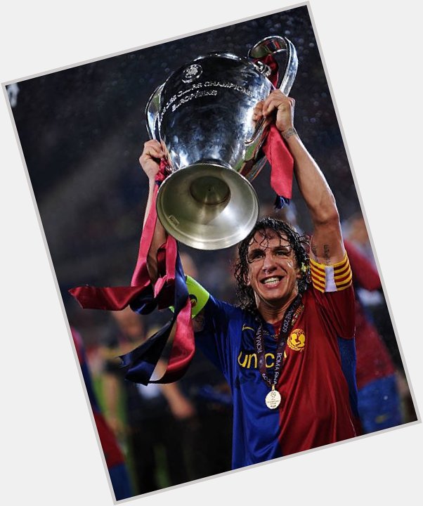 Happy birthday to one of the most decorated defenders of all time, Carles Puyol  : Shaun Botterill (Getty Images) 
