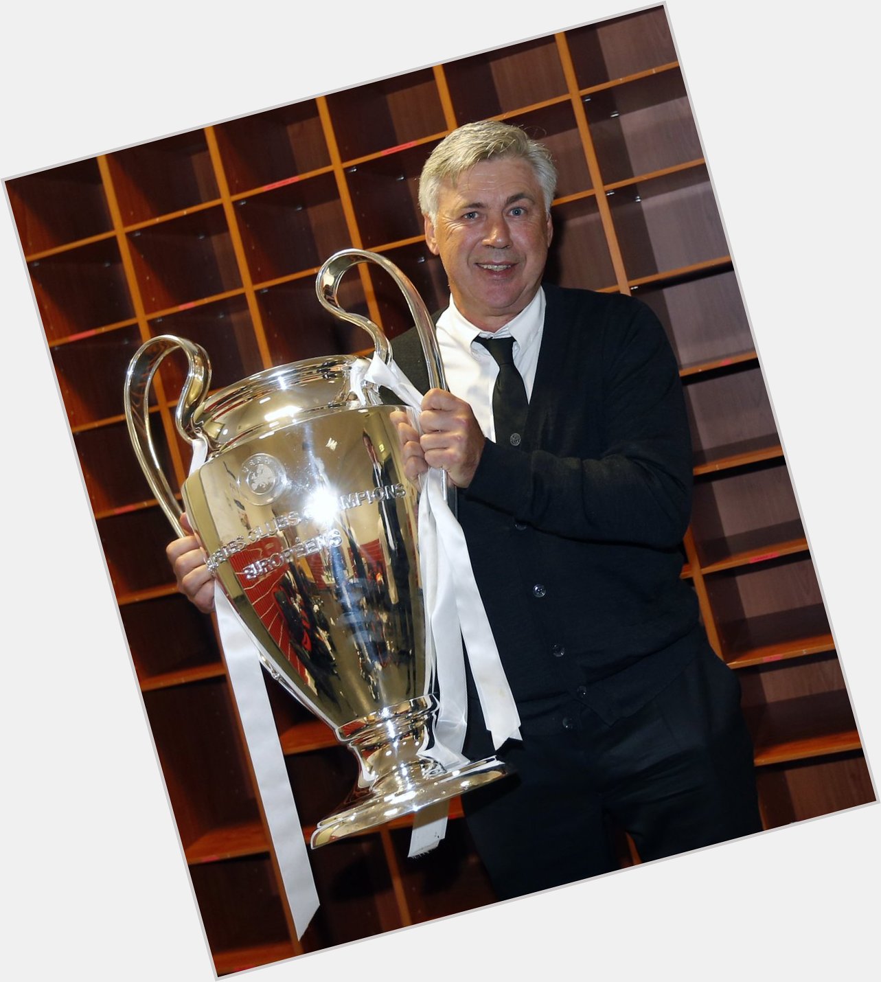 Happy birthday to Carlo Ancelotti. The legendary coach is 6  1  years old today  