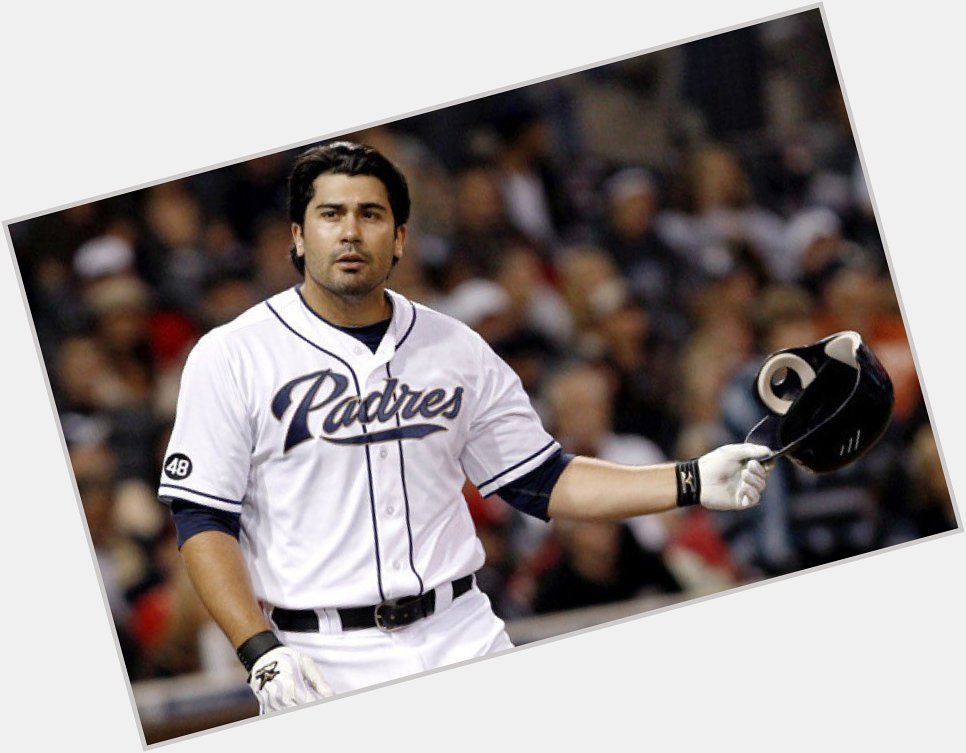 Happy 38th Birthday to legend Carlos Quentin 00 