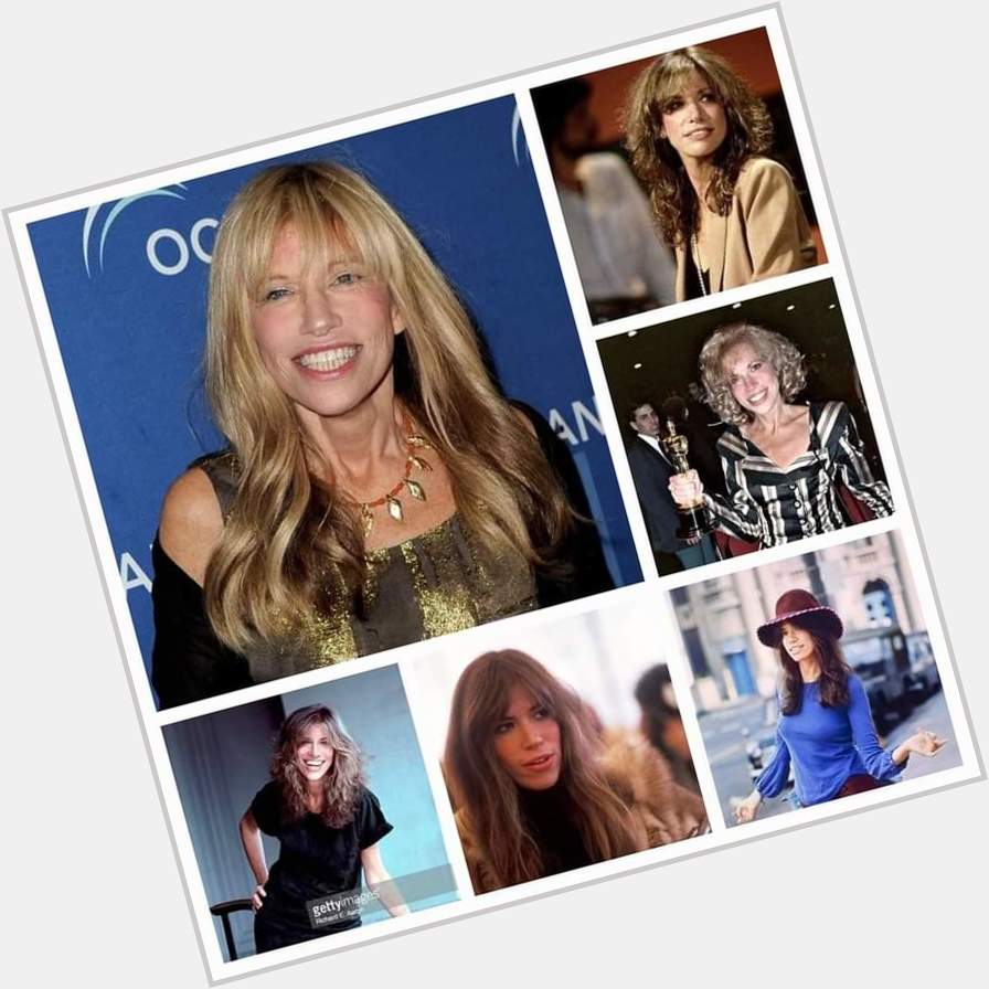 Happy Birthday to great singer Carly Simon! 