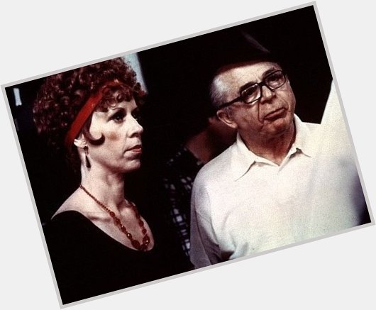Happy birthday to the great Carol Burnett!

Seen here with Billy Wilder on the set of The Front Page (1974). 