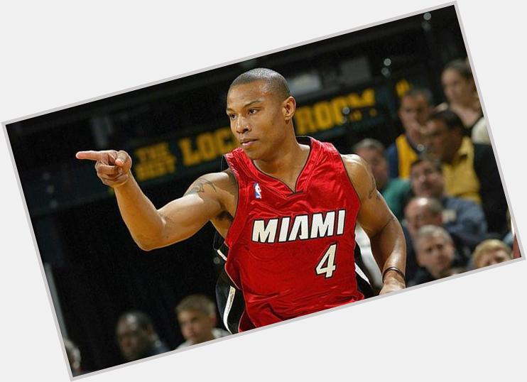 Happy Birthday to former Miami Heat player Caron Butler! He\s 35 today! 