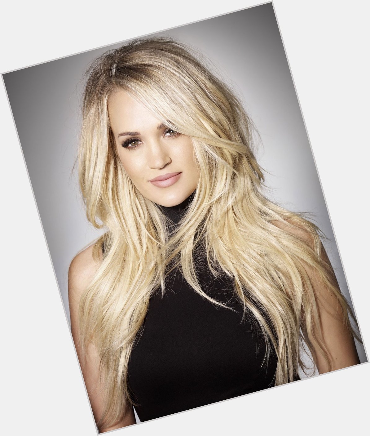 Happy Birthday to my celebrity crush Carrie Underwood! 