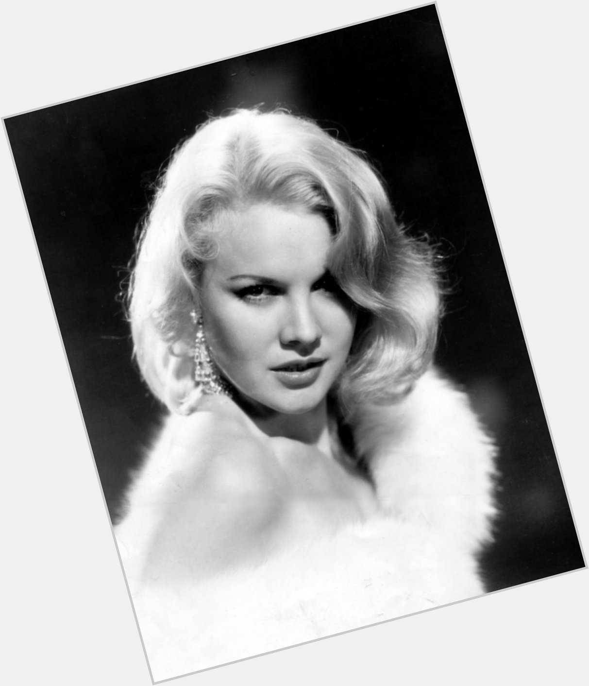 Happy birthday Carroll Baker, 86 today: Baby Doll, Giant, The Big Country, How the West Was Won, Something Wild 
