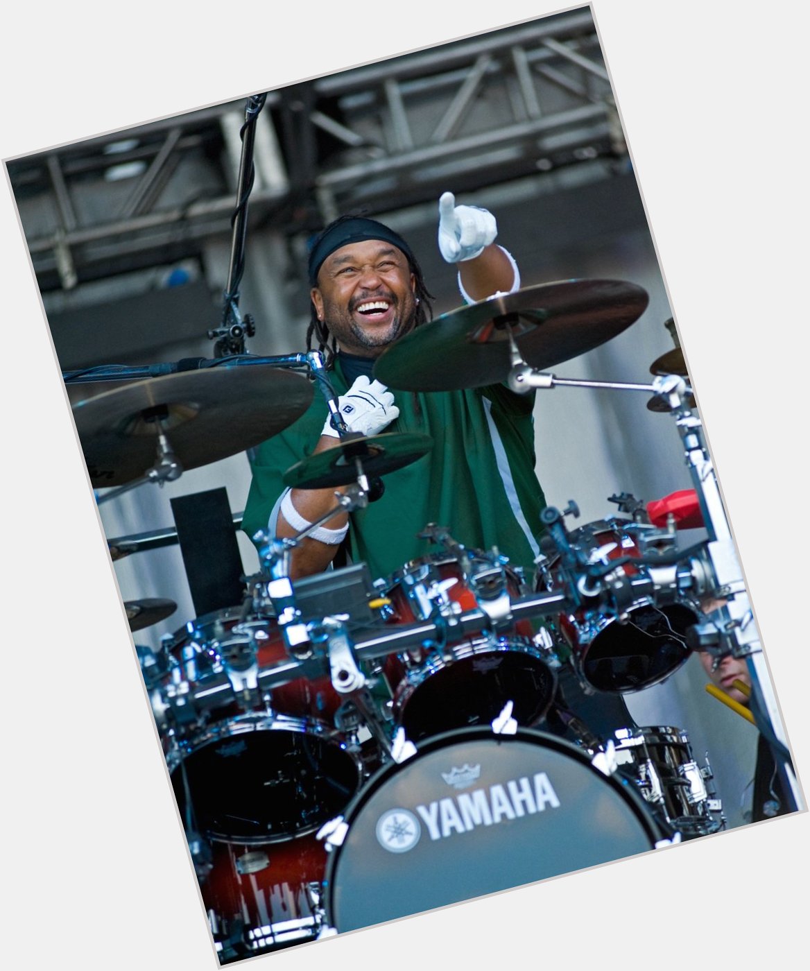 Happy birthday to the greatest drummer of all time, the King- Carter Beauford!!!   