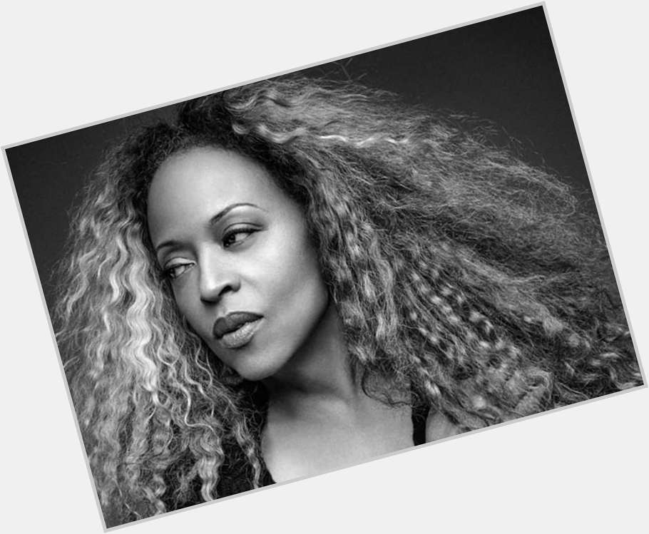 Wishing the soulful, contemporary, and distinctly unique jazz vocalist Cassandra Wilson a very happy 65th birthday. 