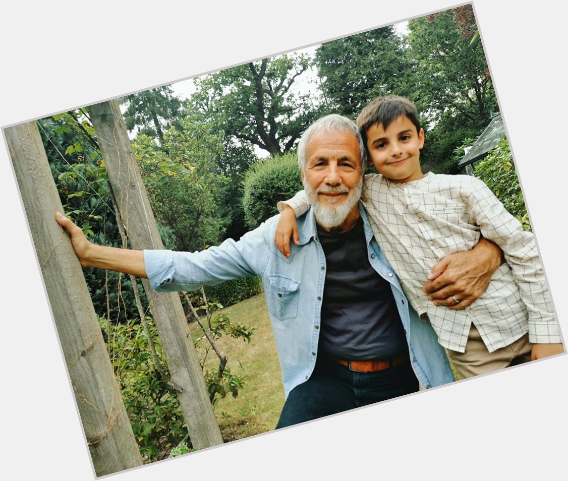 Happy Birthday to the Tillerman and his Grandson!

Team Yusuf / Cat Stevens 