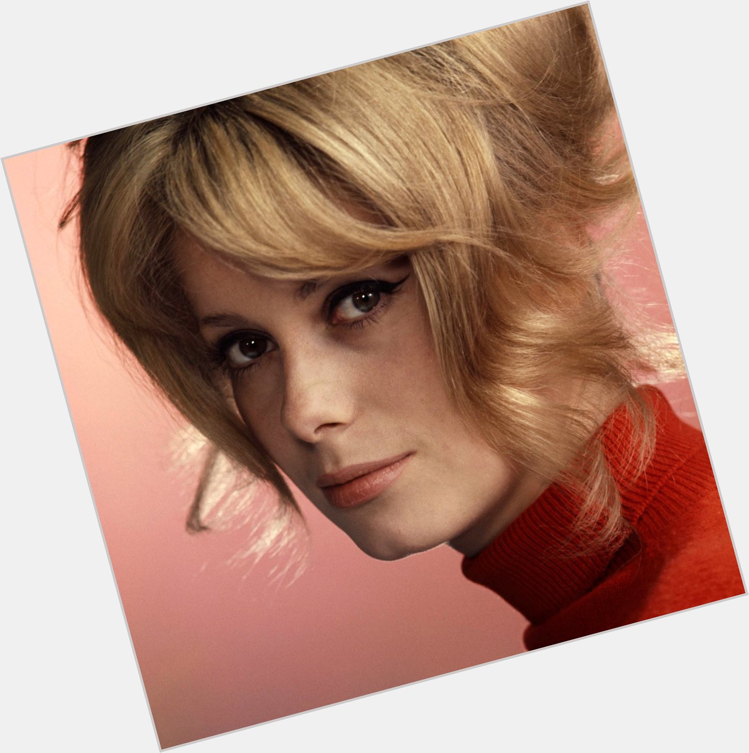 Happy Birthday to one of my favorite French actresses ever! Je t\aime, Catherine Deneuve! 