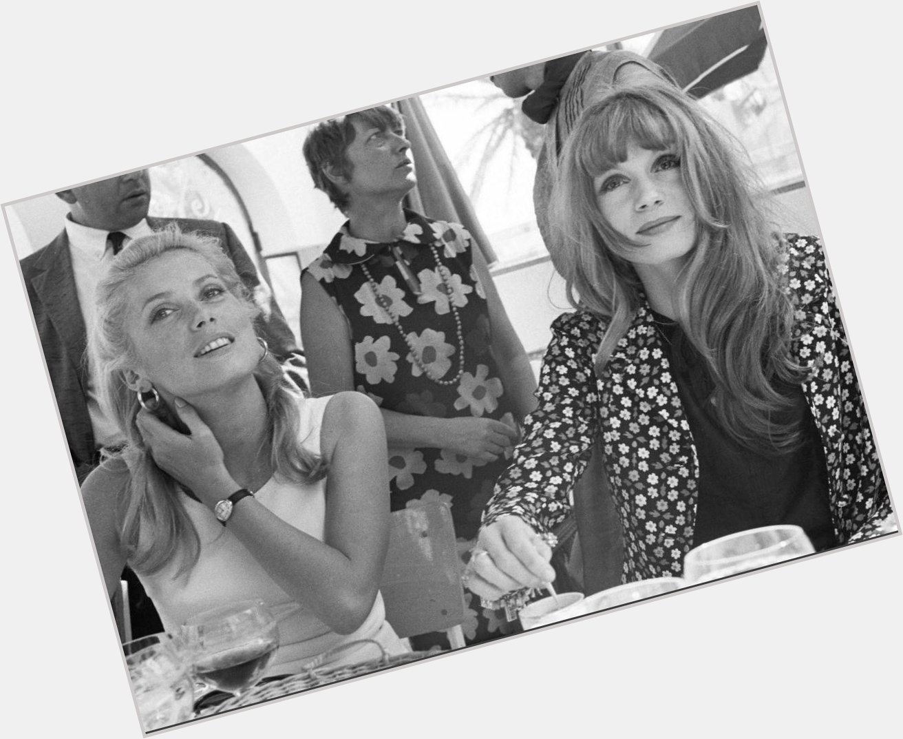 Happy birthday to Catherine Deneuve, who turns 74 today, with her sister Françoise Dorléac at Cannes in 1965. 