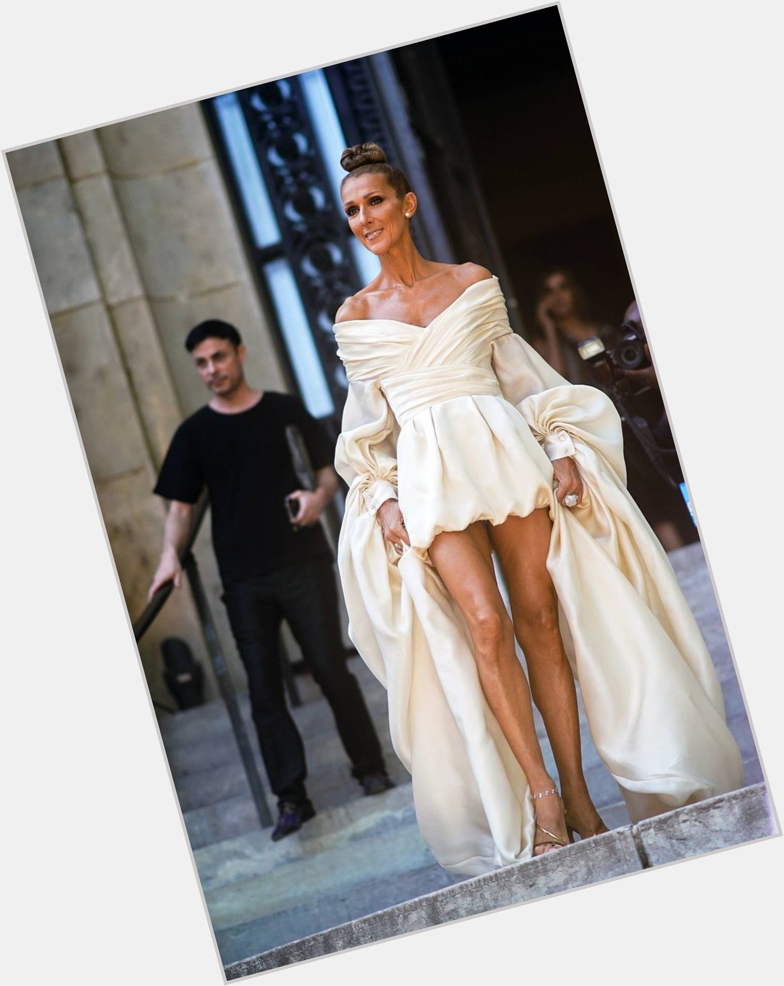 Happy birthday to our favourite, and most extra, street style star, Céline Dion! 