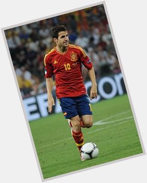 Happy birthday Cesc Fàbregas semakin sukses di dunia bolla :) 