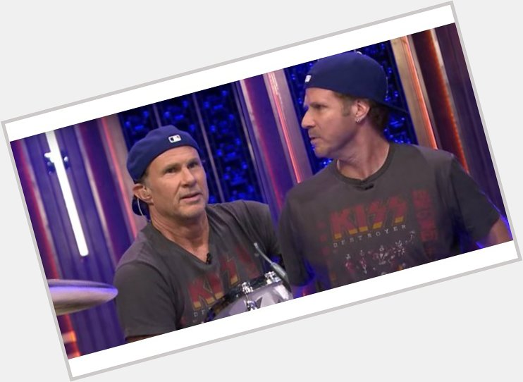 Happy birthday Chad Smith! Remember this battle of percussive giants?

- 