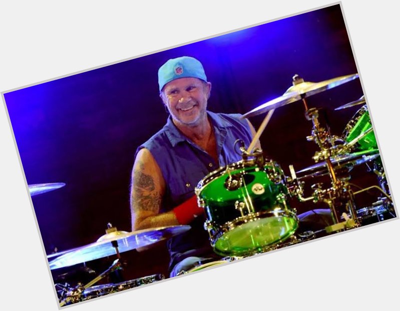 Happy birthday, Chad Smith!!
One of the best drummer in the world!!   
