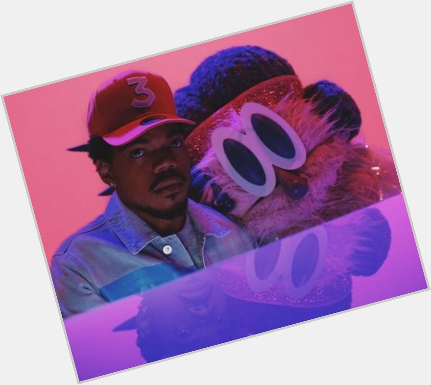 Happy 30th birthday to Chance the Rapper.
What\s your favourite song from him ? 