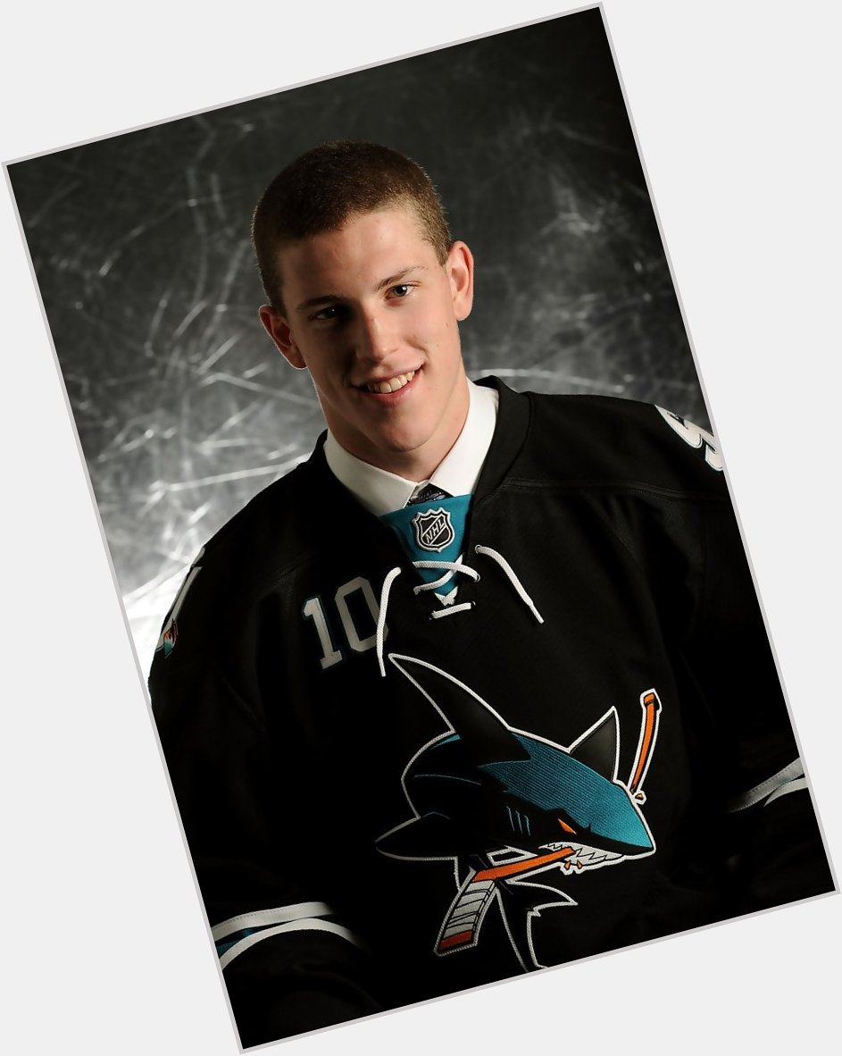 Happy 27th Birthday to alumni prospect forward and 2010 first round draftee (no.28 overall) Charlie Coyle. 