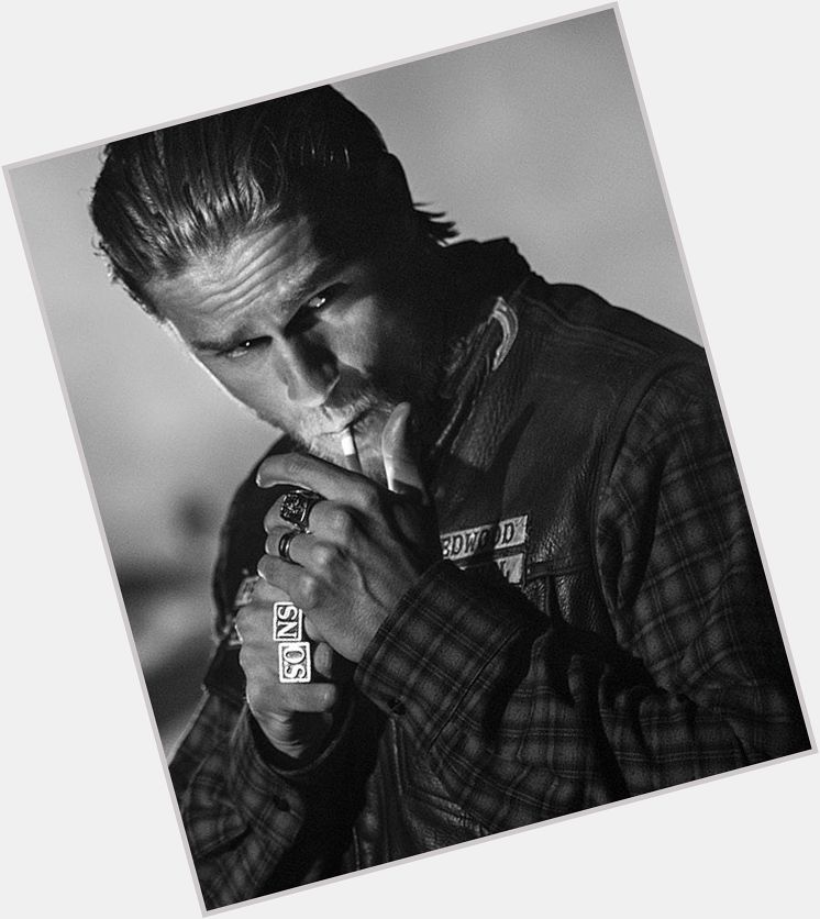 Happy Birthday to one of my fav actors around, Charlie Hunnam aka Jax Teller from SOA.. Have a good one! 