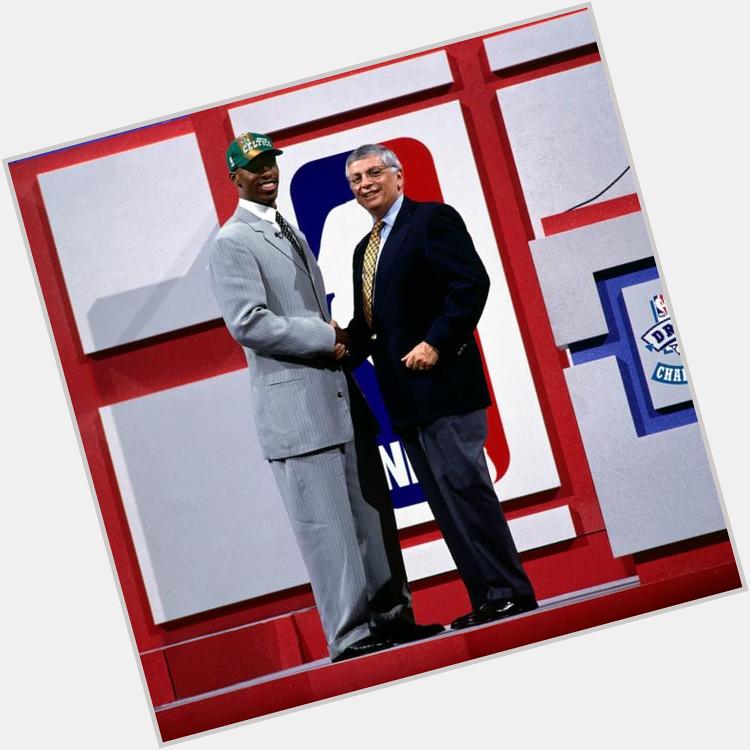 Join us in wishing Chauncey Billups a happy birthday! Since its Thursday, heres a from draft night in 1997. 