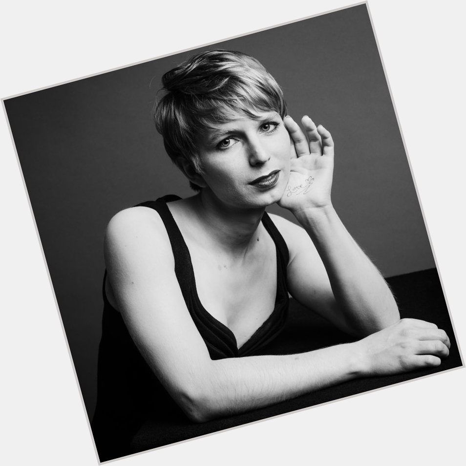 American heroine, human rights activist Chelsea Manning is 30 years old today ! Happy Birthday Chelsea 